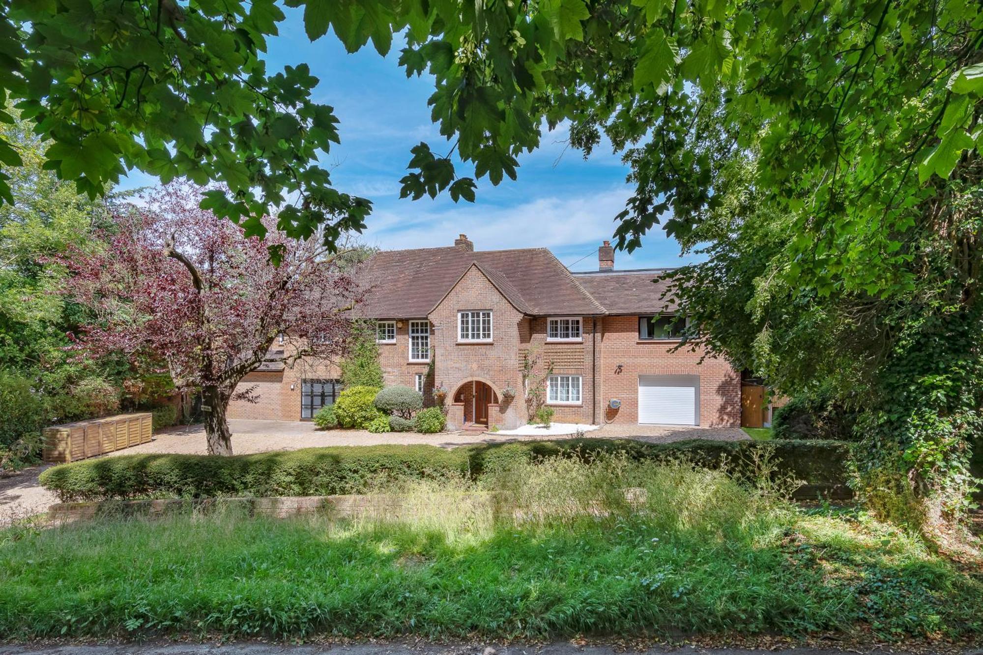 Westleigh Hotell Ashtead Eksteriør bilde