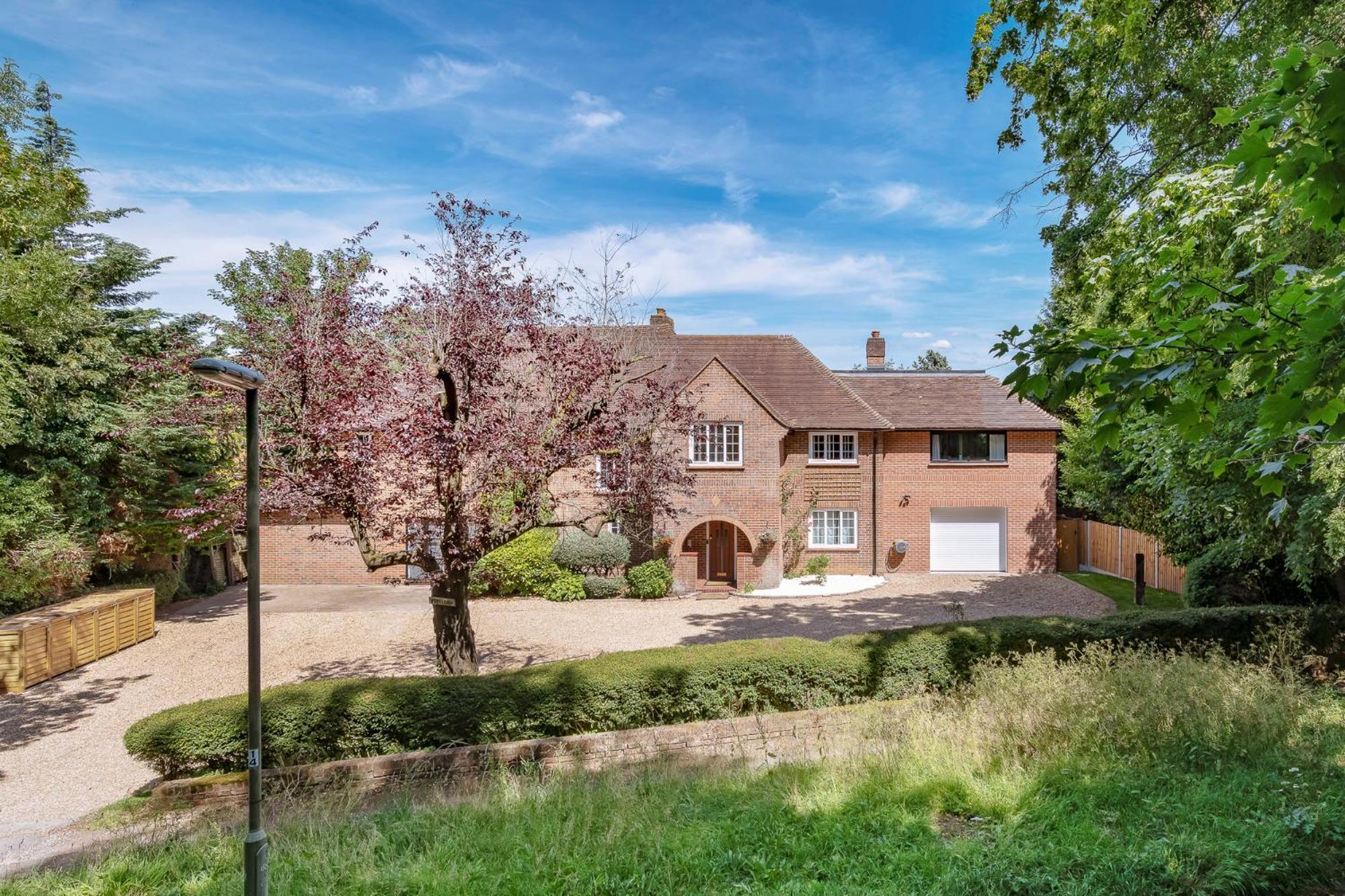 Westleigh Hotell Ashtead Eksteriør bilde
